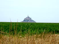 Mont Saint-Michel desde la distancia