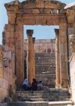 Puerta del Templo de Artemisa