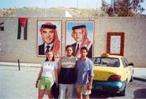 Retratos de Hussein y Abdullah (anterior y actual rey de Jordania) en las calles jordanas - Foto proporcionada por Sonia Barahona