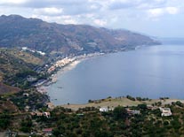 Vista de la costa desde Taormina